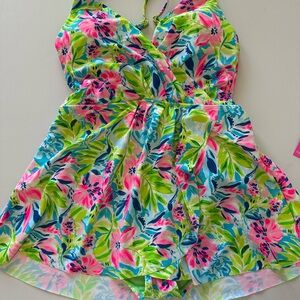 Stella Parker Floral One-Piece Swimsuit Skirted Bathing Suit Size Medium